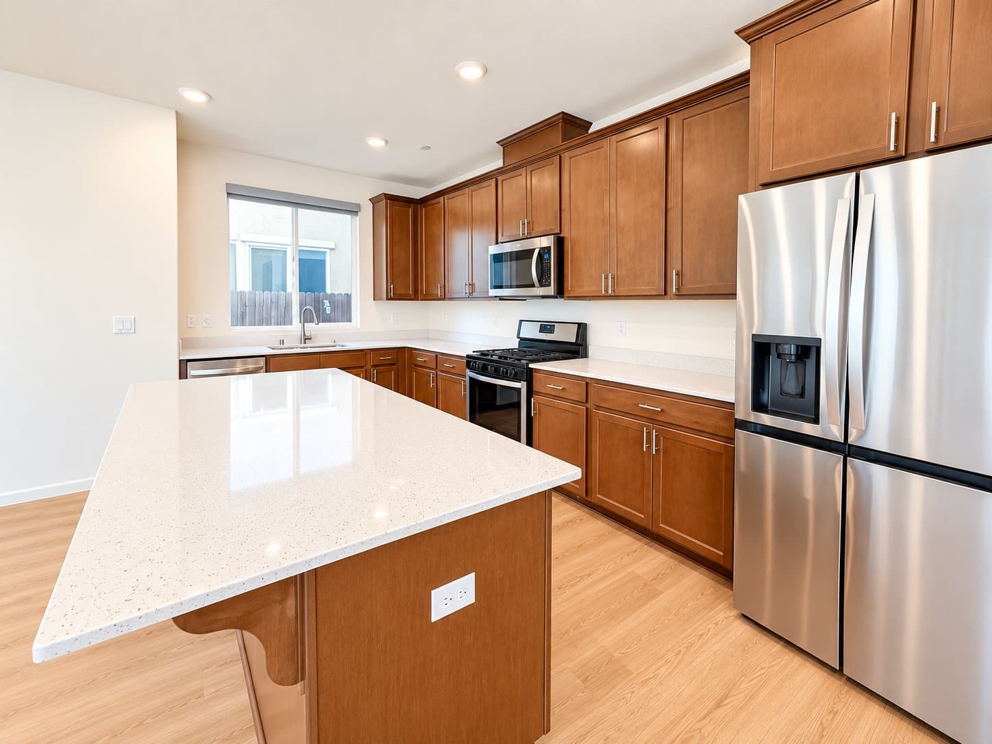 Folsom House: 3209 Auburn Leaf Loop