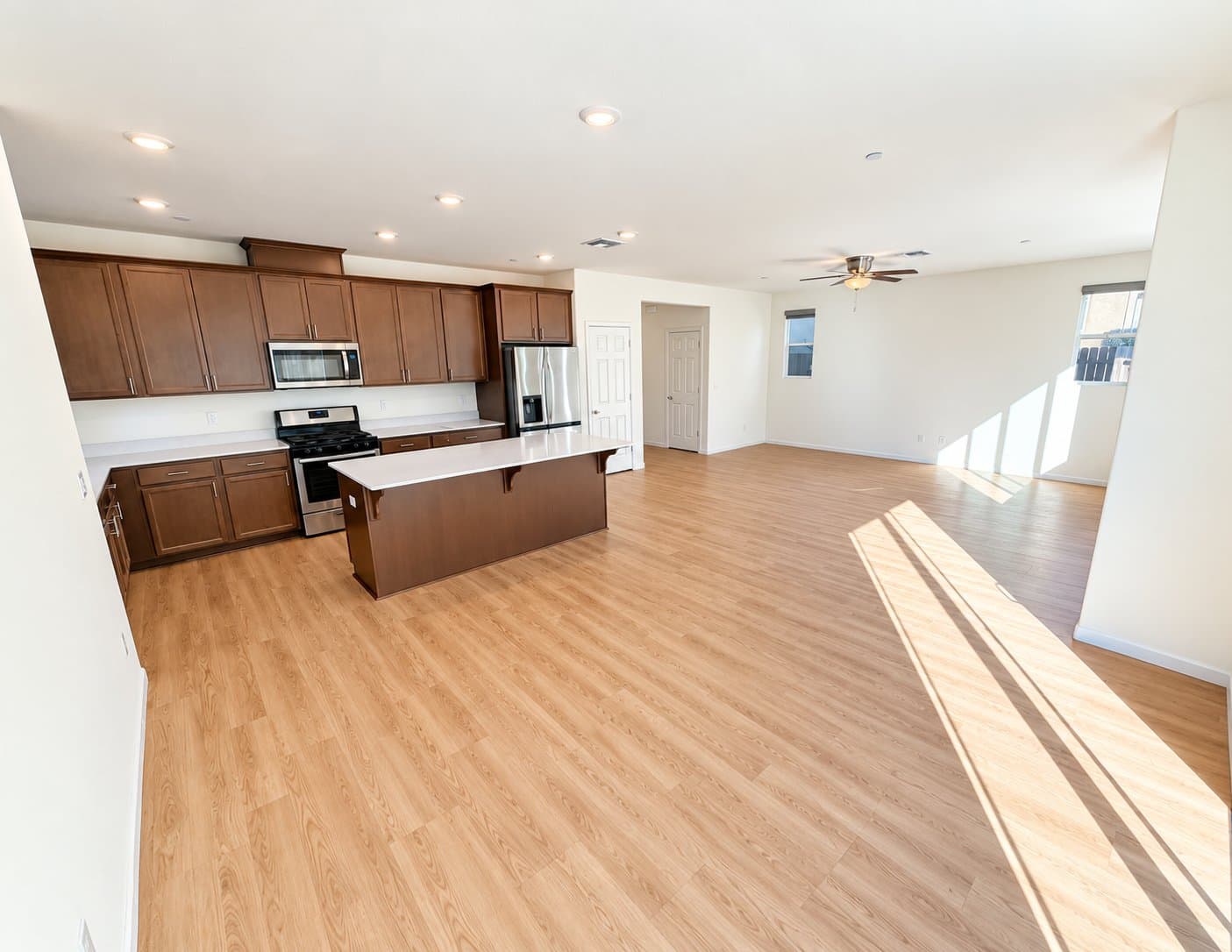 Folsom House: 3209 Auburn Leaf Loop