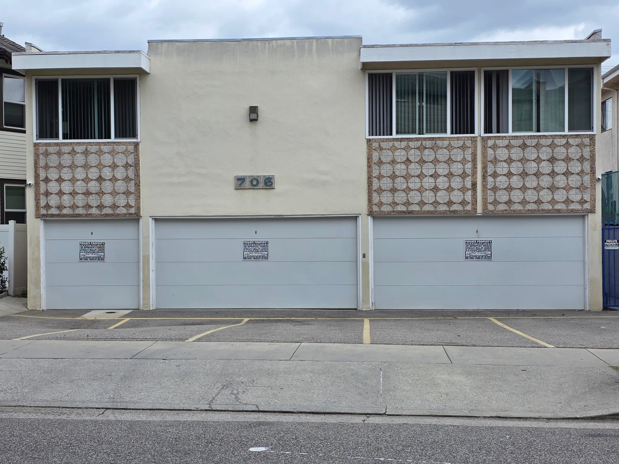 Glendale Condo: 706 E. Harvard street
