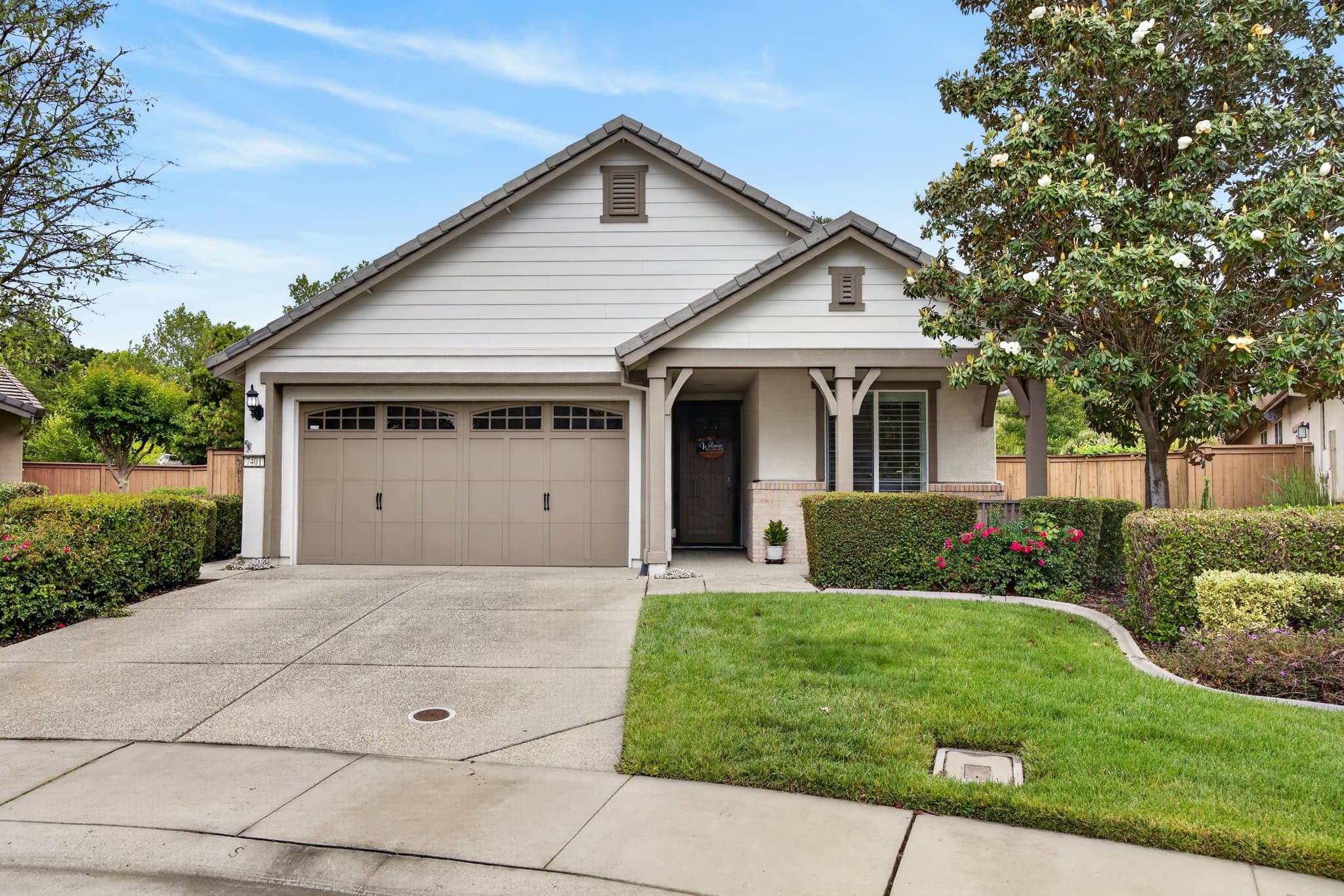 Elk Grove House: 7401 Rothchilds Court