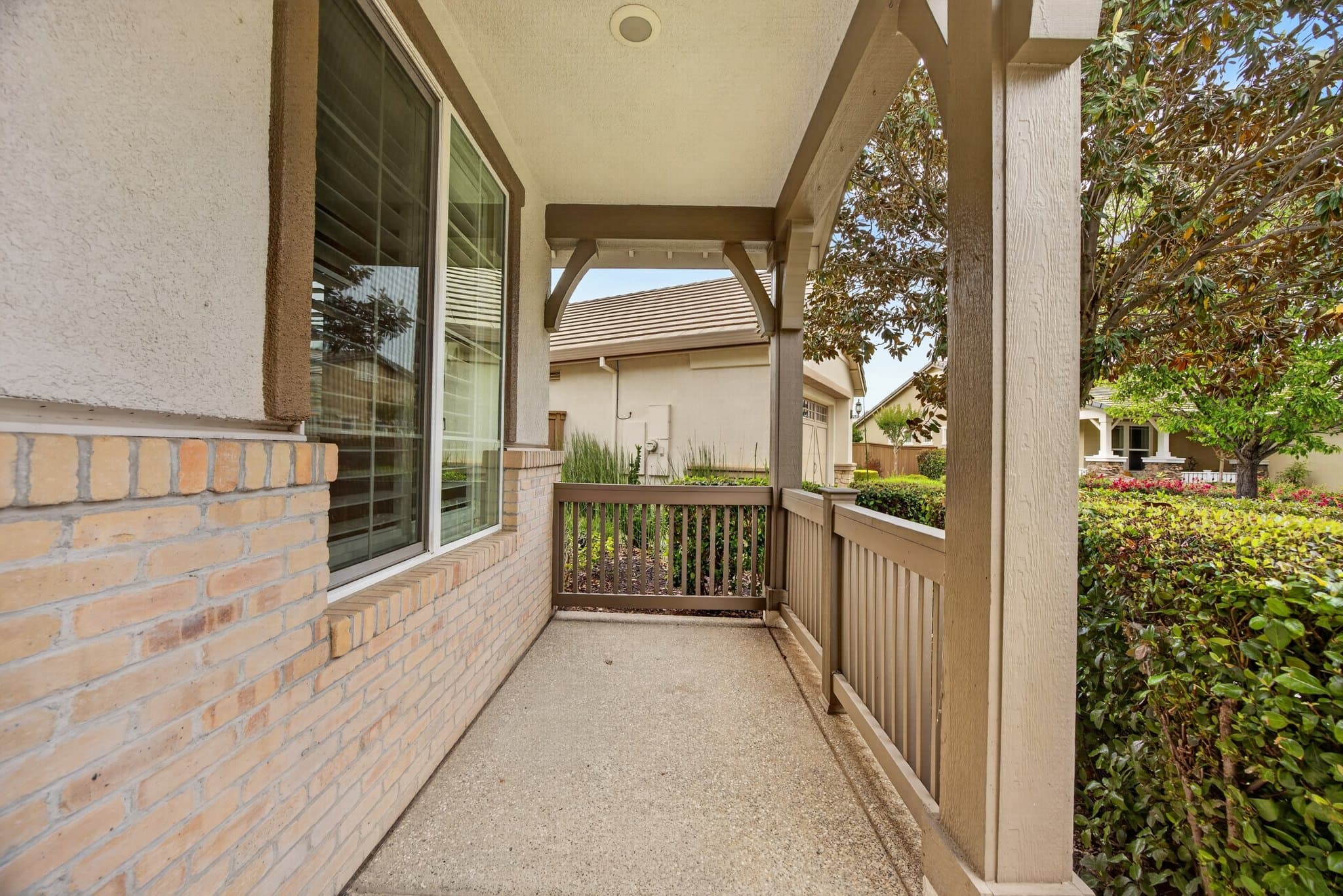 Elk Grove House: 7401 Rothchilds Court
