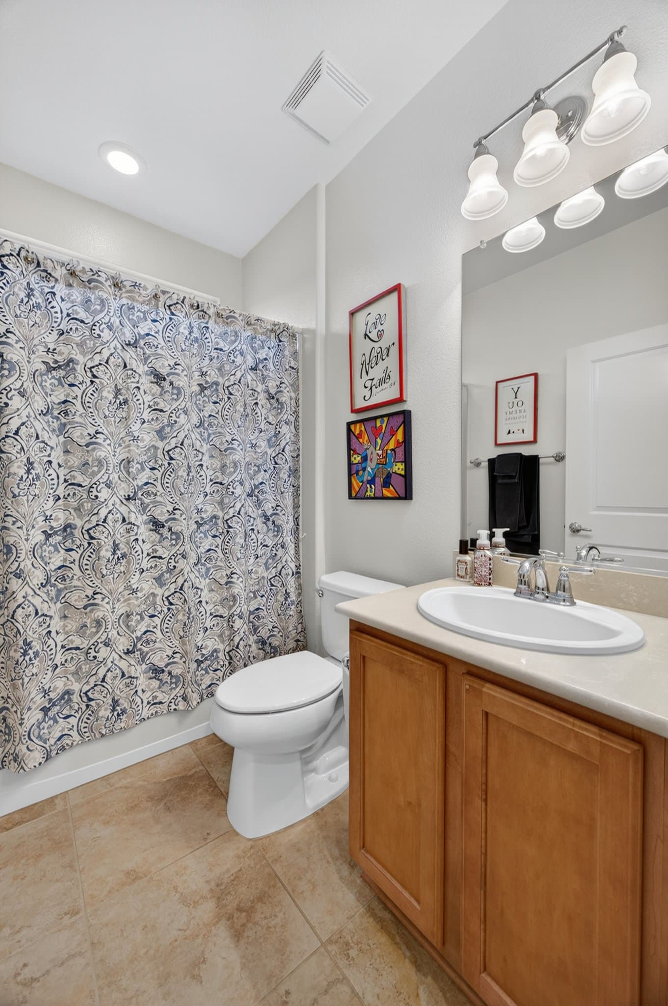 Elk Grove House: 7401 Rothchilds Court