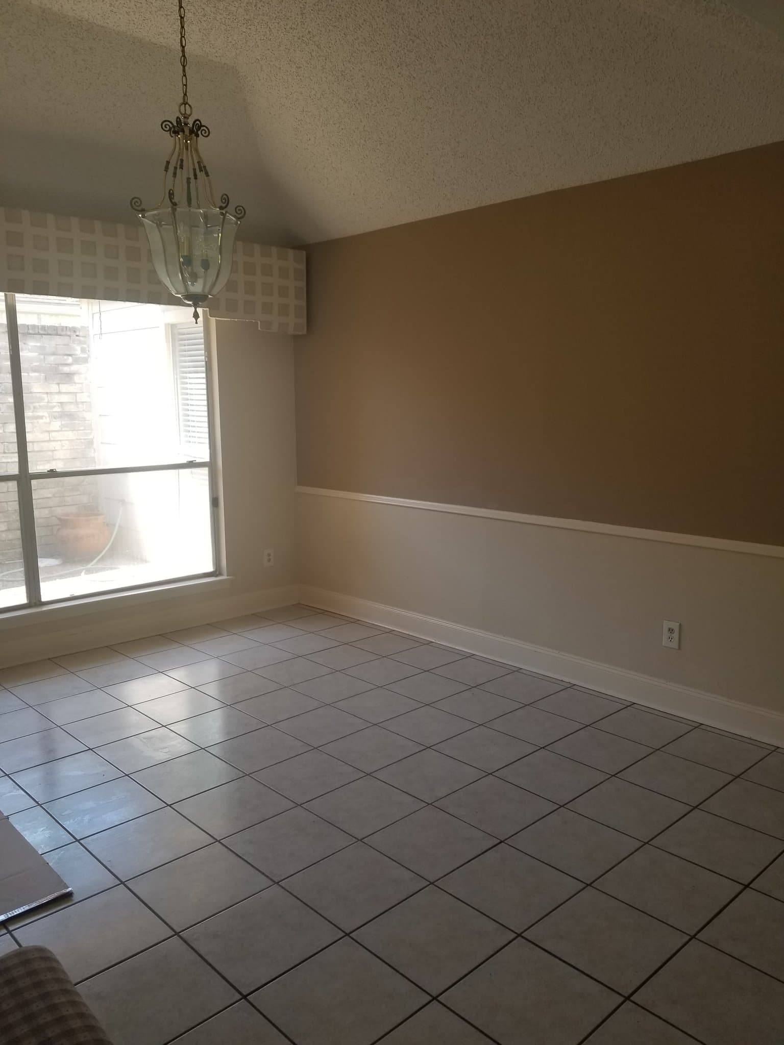Houston House: 7602 Teal Run Dr