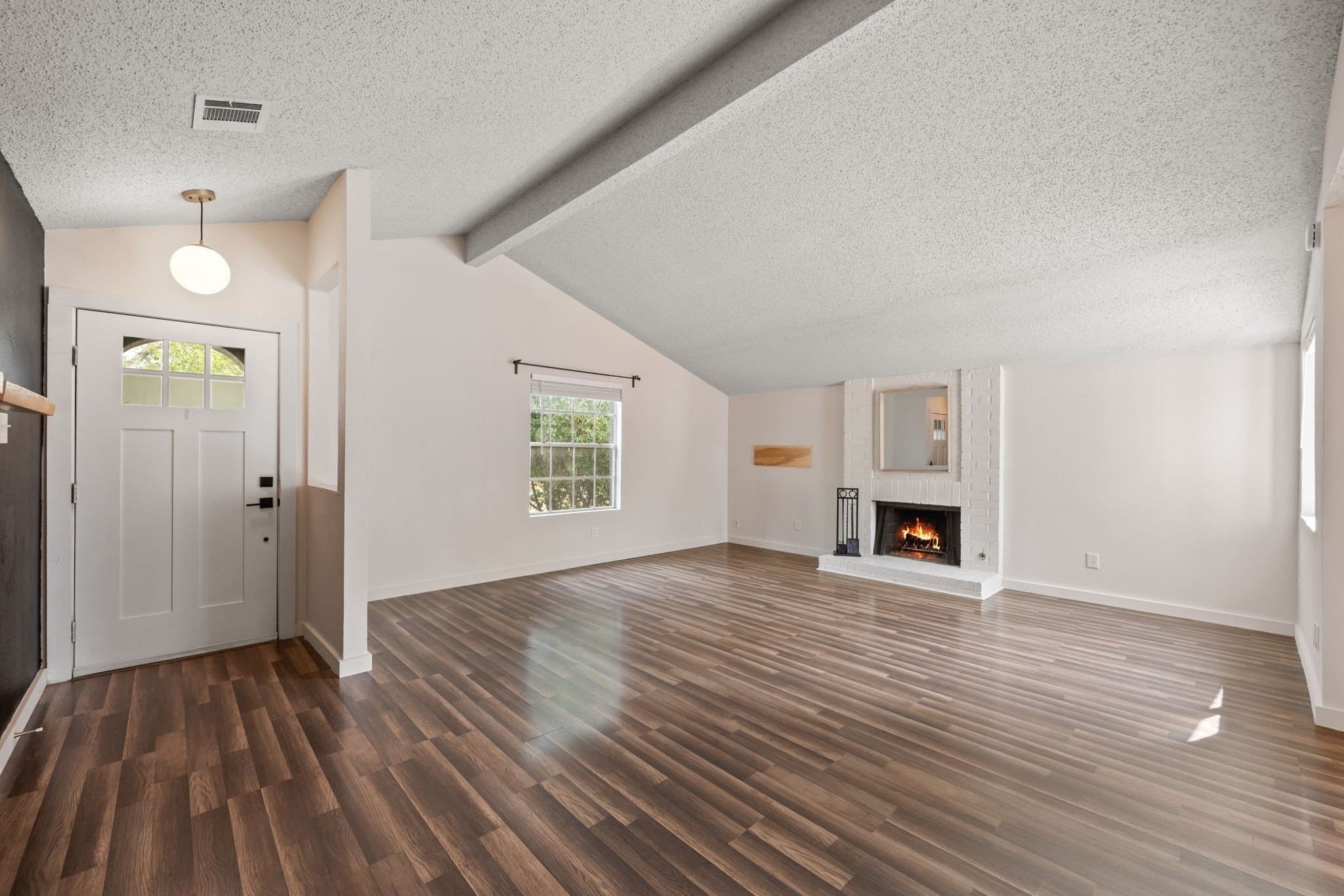 Maricopa House: 20841 N Danielle Ave