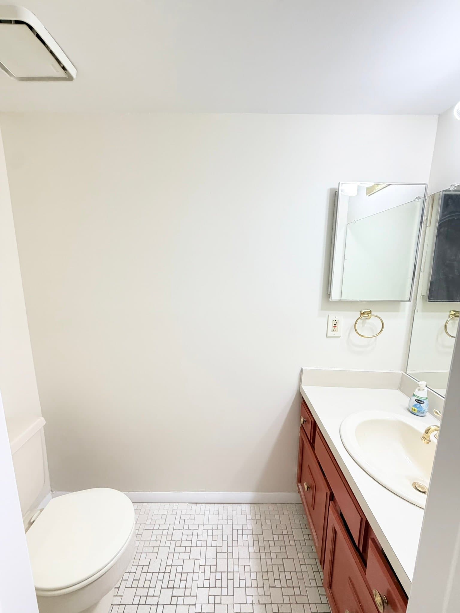 Mount Laurel Townhome: 17 Farnwood Rd