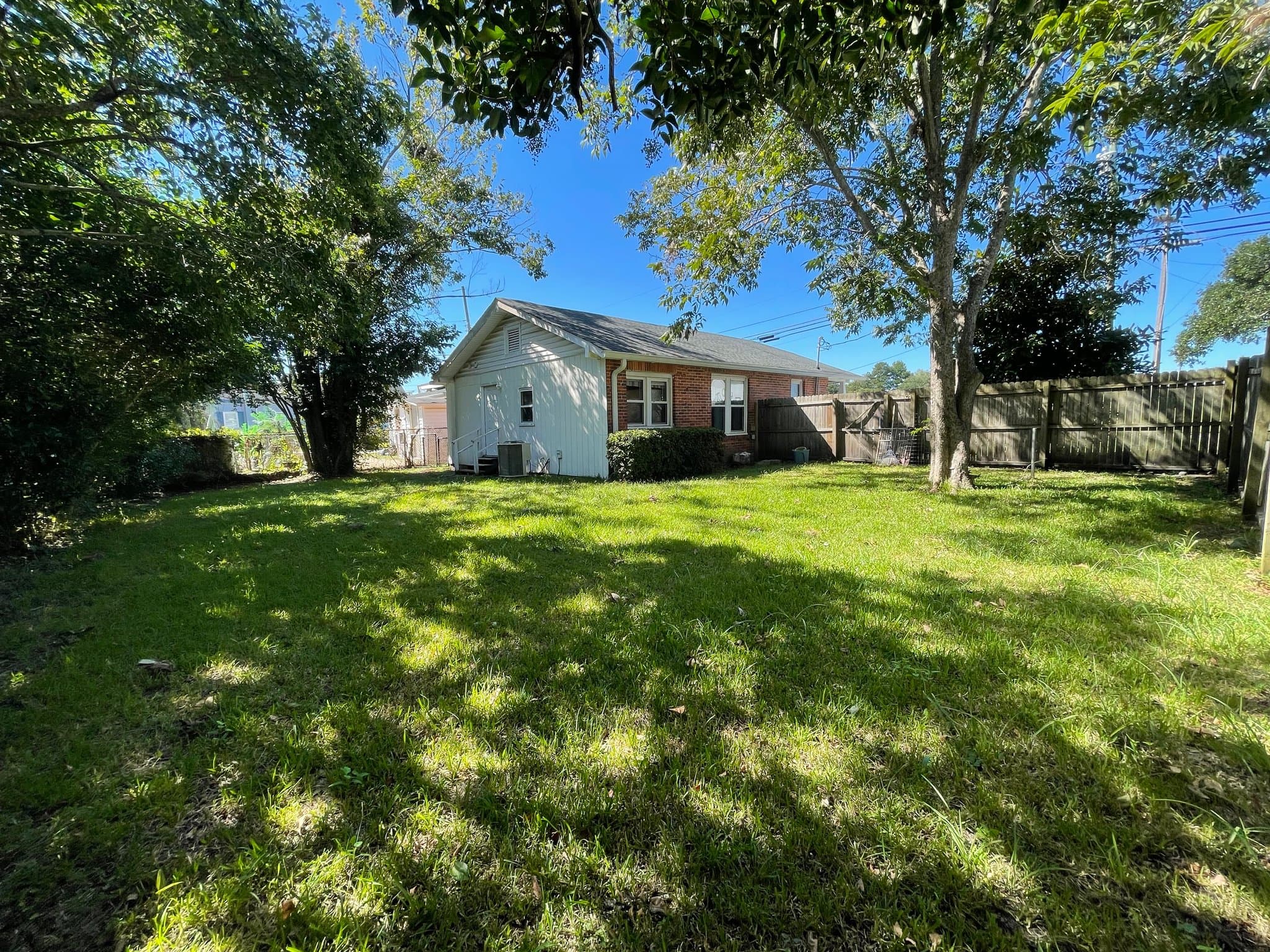 Wilmington House: 319 S 13th St