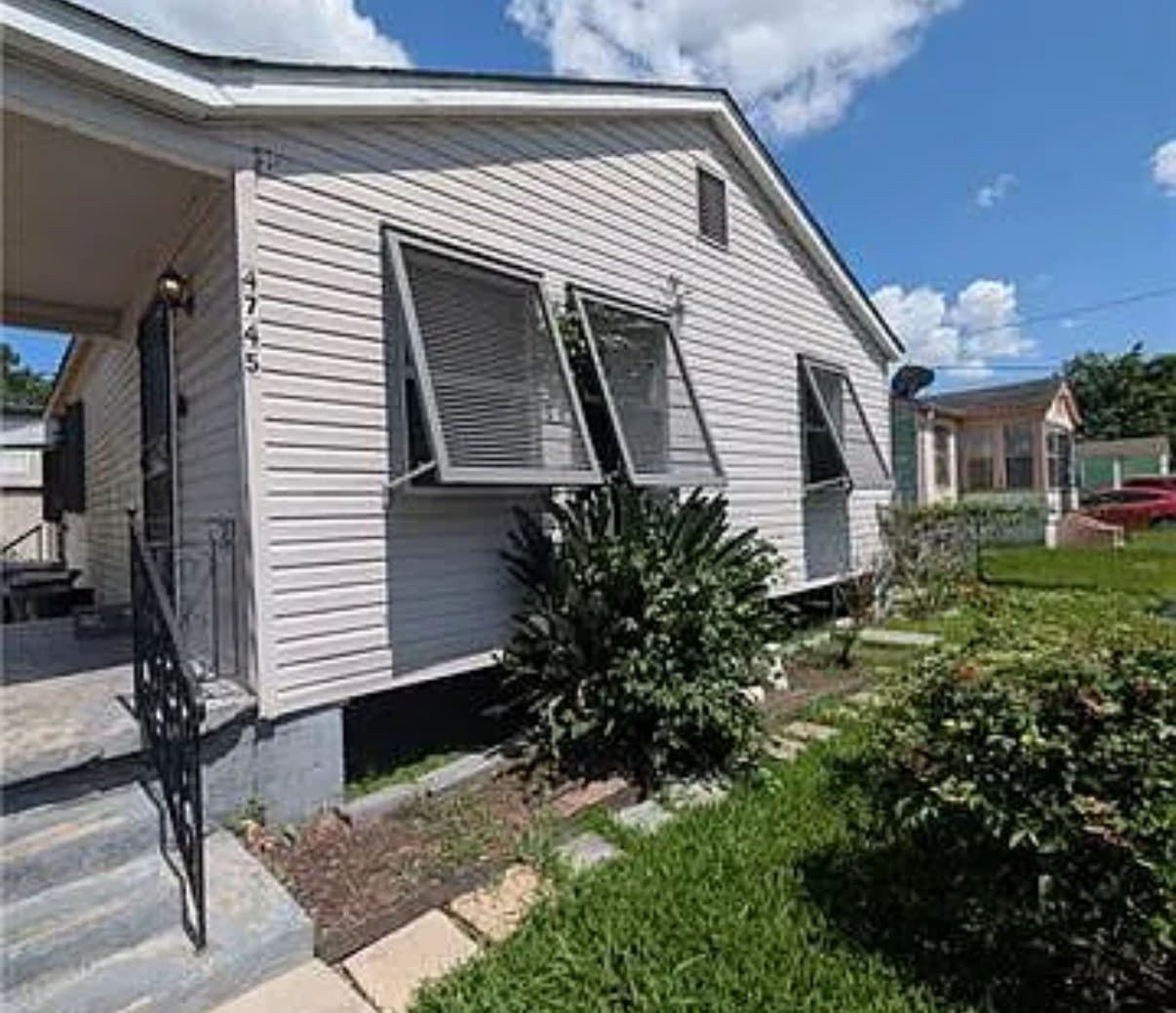 New Orleans House: 4745 Tulip Street