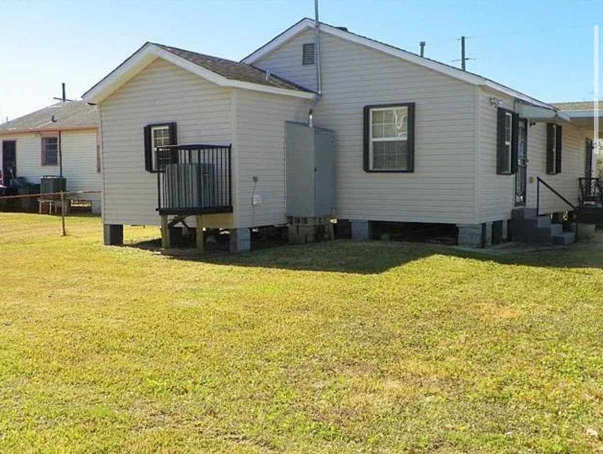 New Orleans House: 4745 Tulip Street