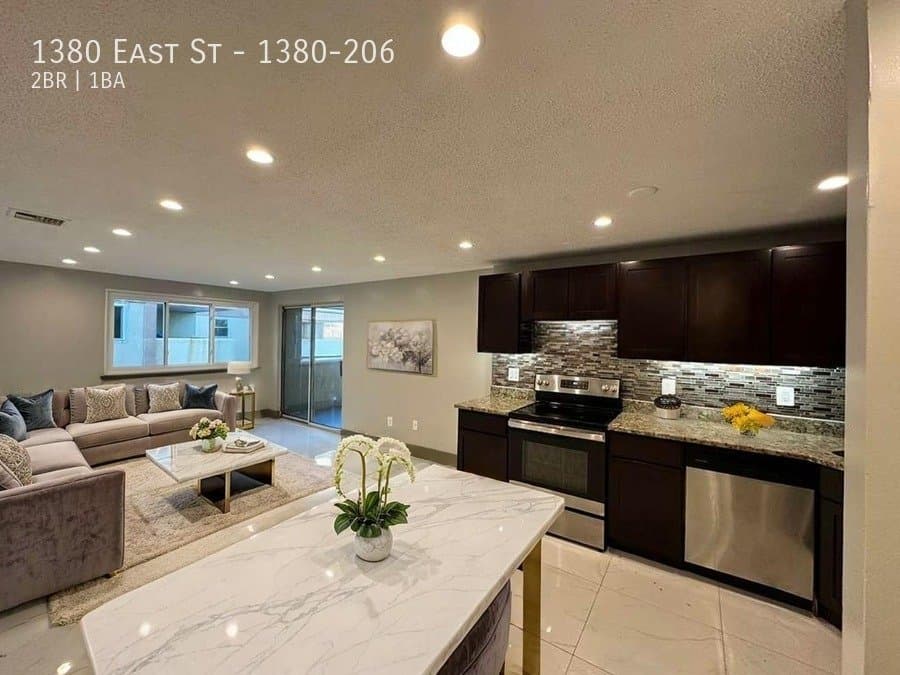 New Britain Apartment: 1380 East St