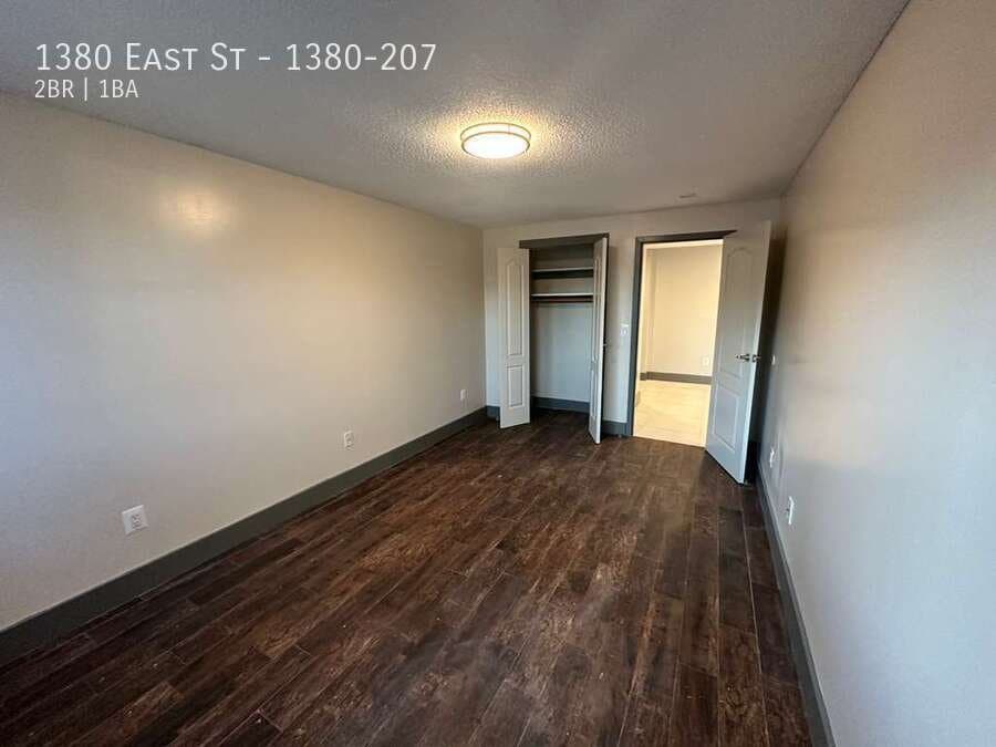New Britain Apartment: 1380 East St