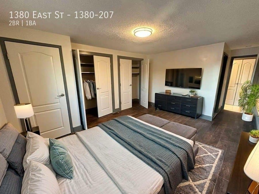 New Britain Apartment: 1380 East St