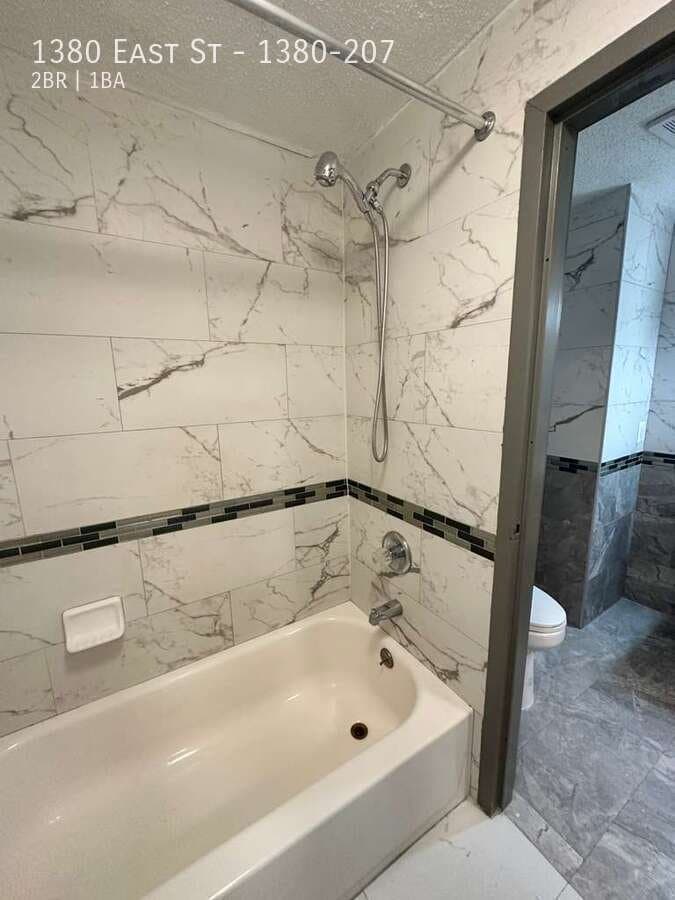 New Britain Apartment: 1380 East St