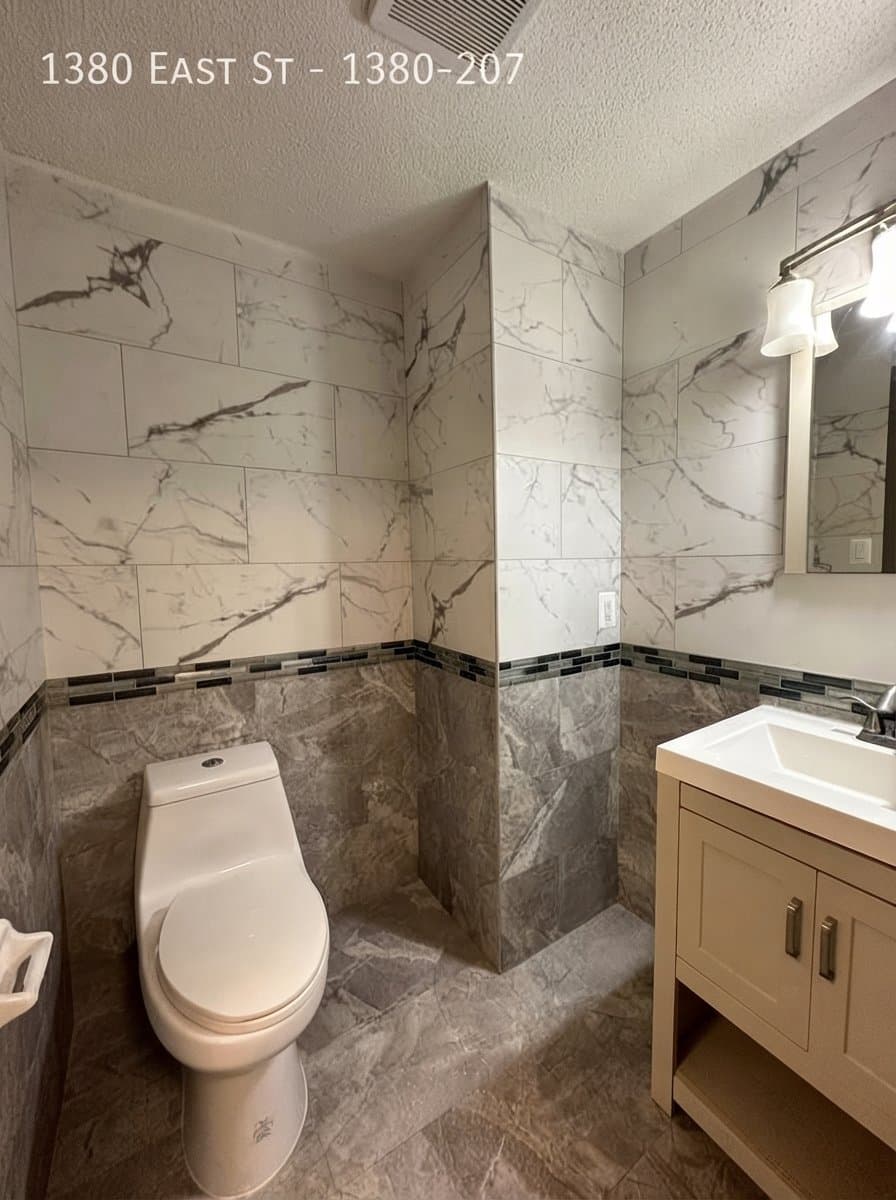 New Britain Apartment: 1380 East St