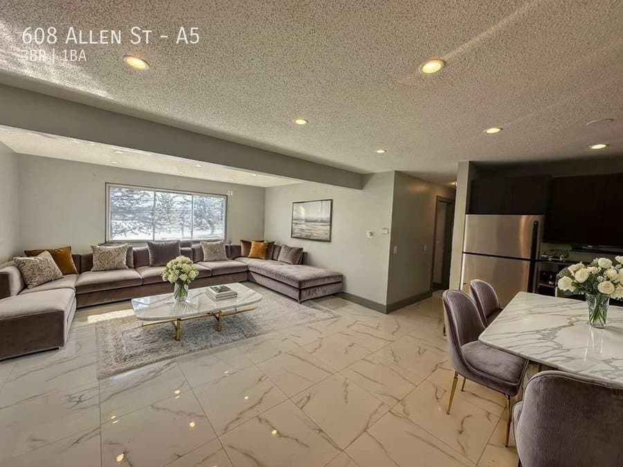 New Britain Apartment: 608 Allen St