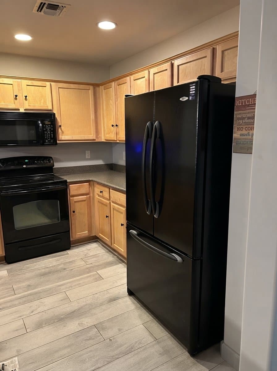 Tucson House: 6055 S Cedar Elm Lane