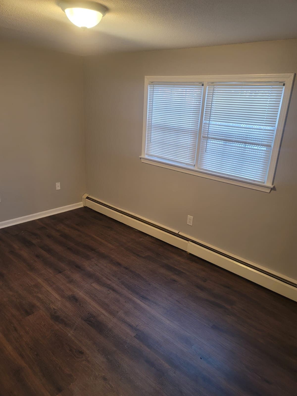 Vernon Condo: 137 Vernon Ave