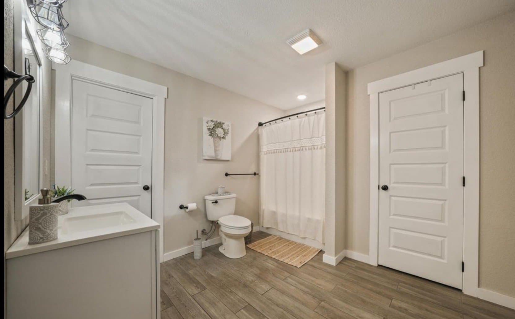 Jacksboro House: 126 Zoe Cir