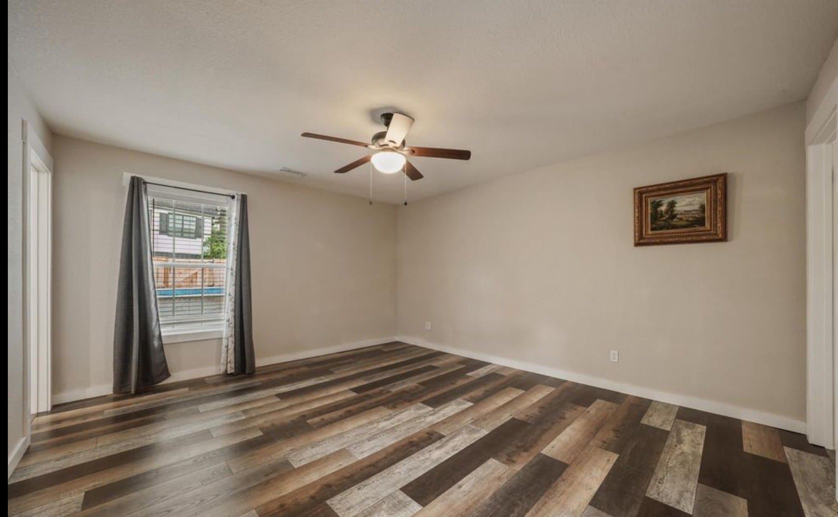 Jacksboro House: 126 Zoe Cir