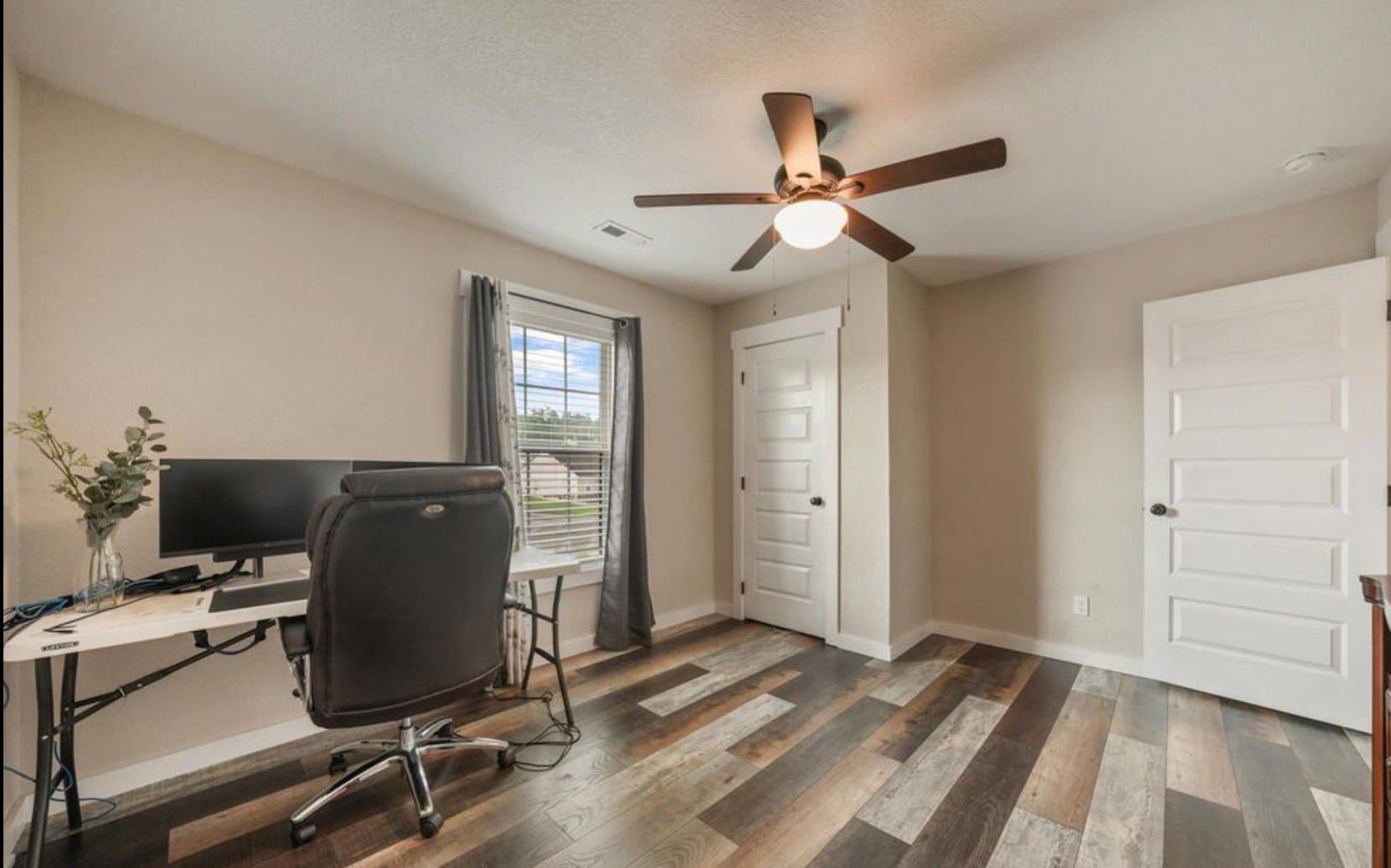 Jacksboro House: 126 Zoe Cir