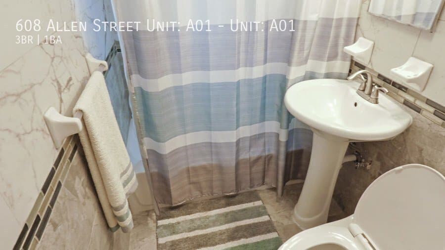 New Britain Apartment: 608 Allen Street