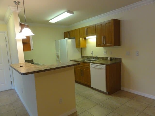 Altamonte Springs Condo: 155 Pearl Lake CSWY