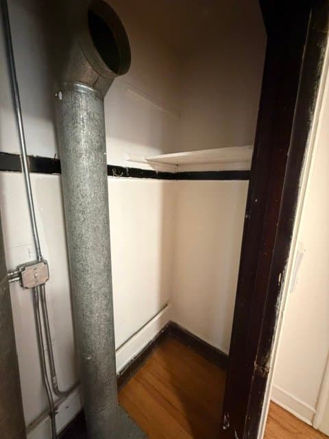 Chicago Apartment: 7250 Hamilton