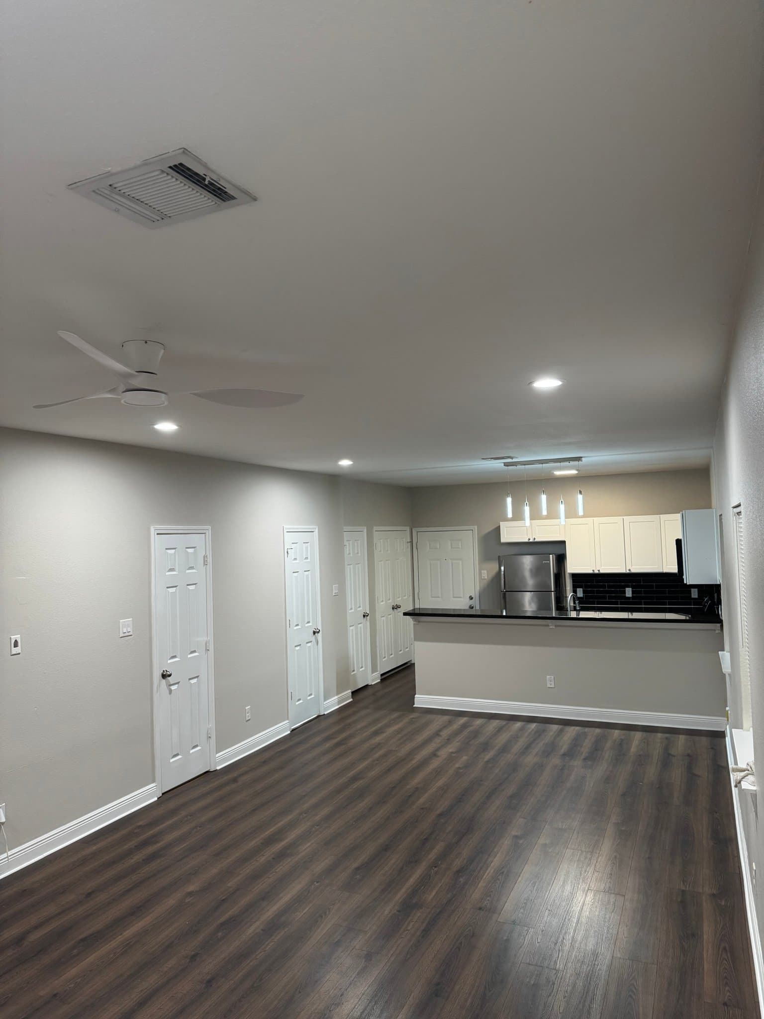 Houston Multiplex: 5005 Mallow St
