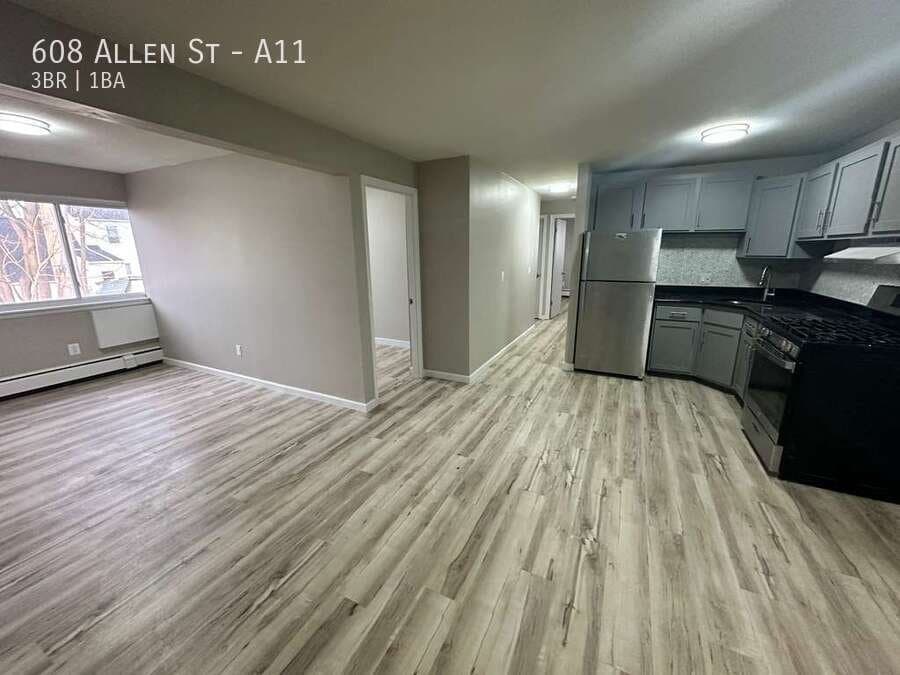 New Britain Apartment: 608 Allen St