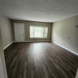 Franklin Multiplex: 405 Alexander Dr