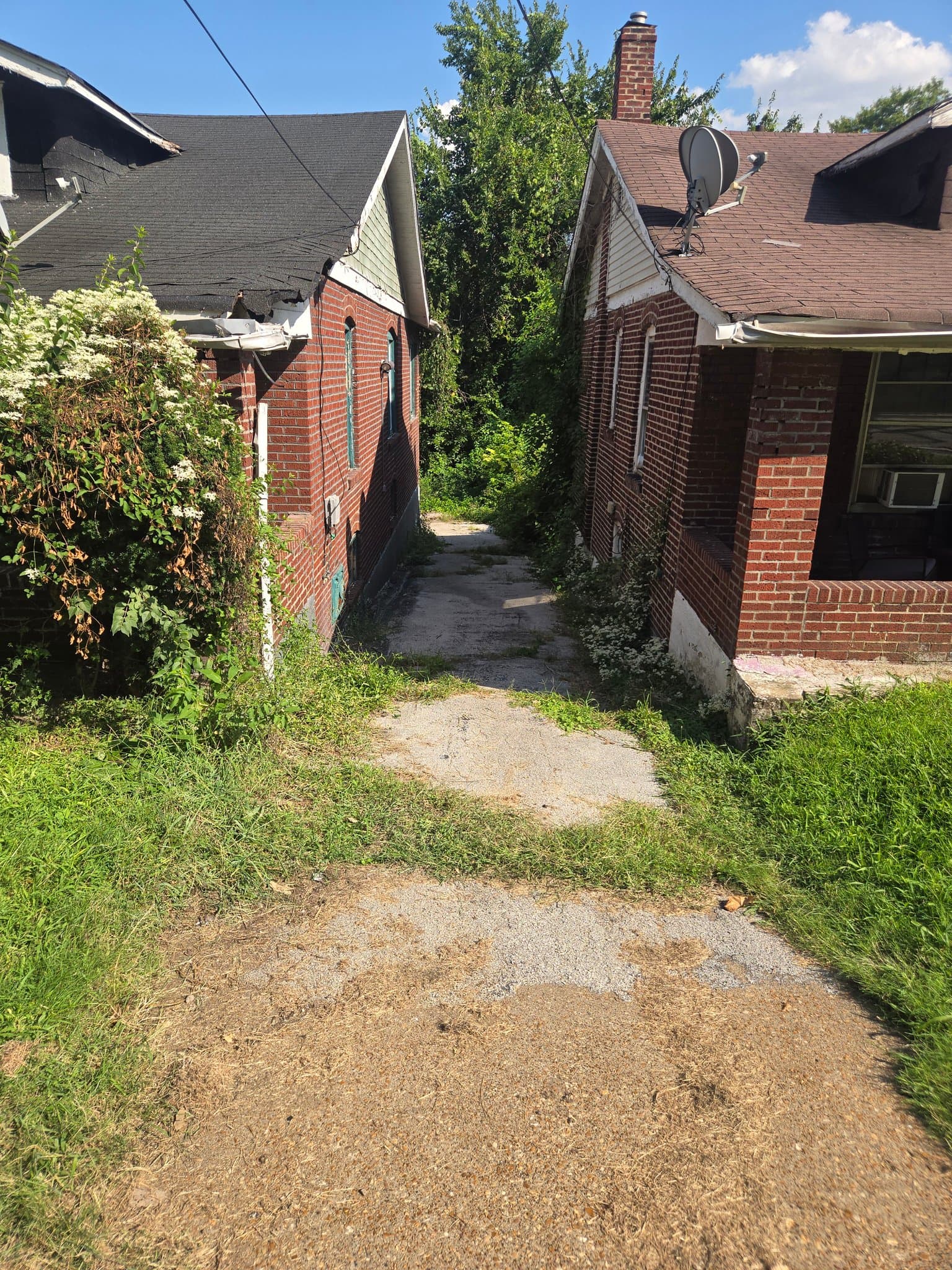 St. Louis House: 3422 Lucas And Hunt Rd.