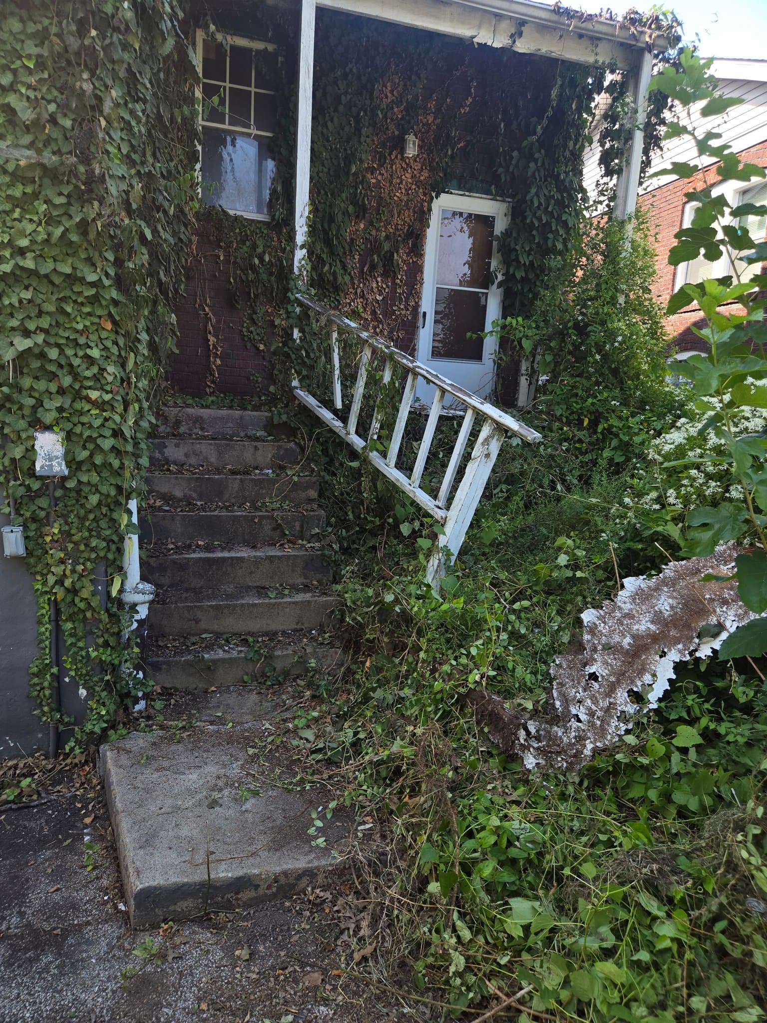 St. Louis House: 3422 Lucas And Hunt Rd.