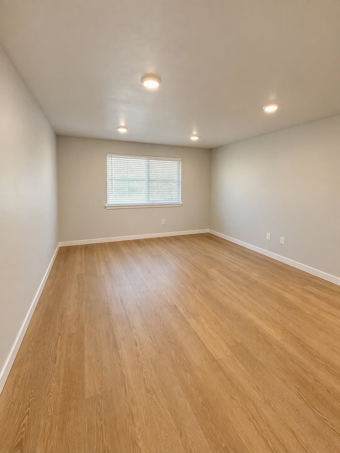 Sultan Apartment: 808 Main Street