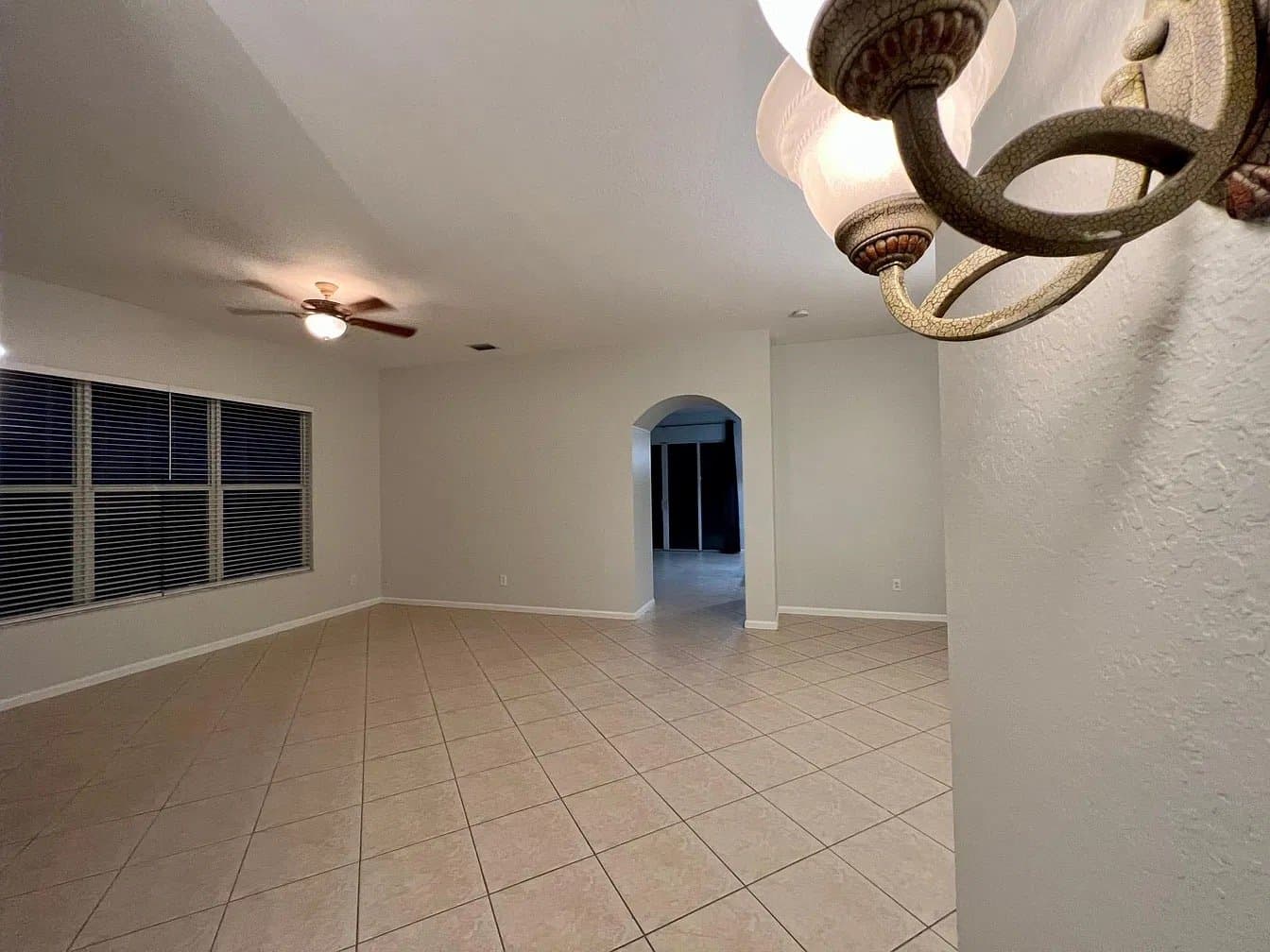 Greenacres House: 5063 Sabreline Ter