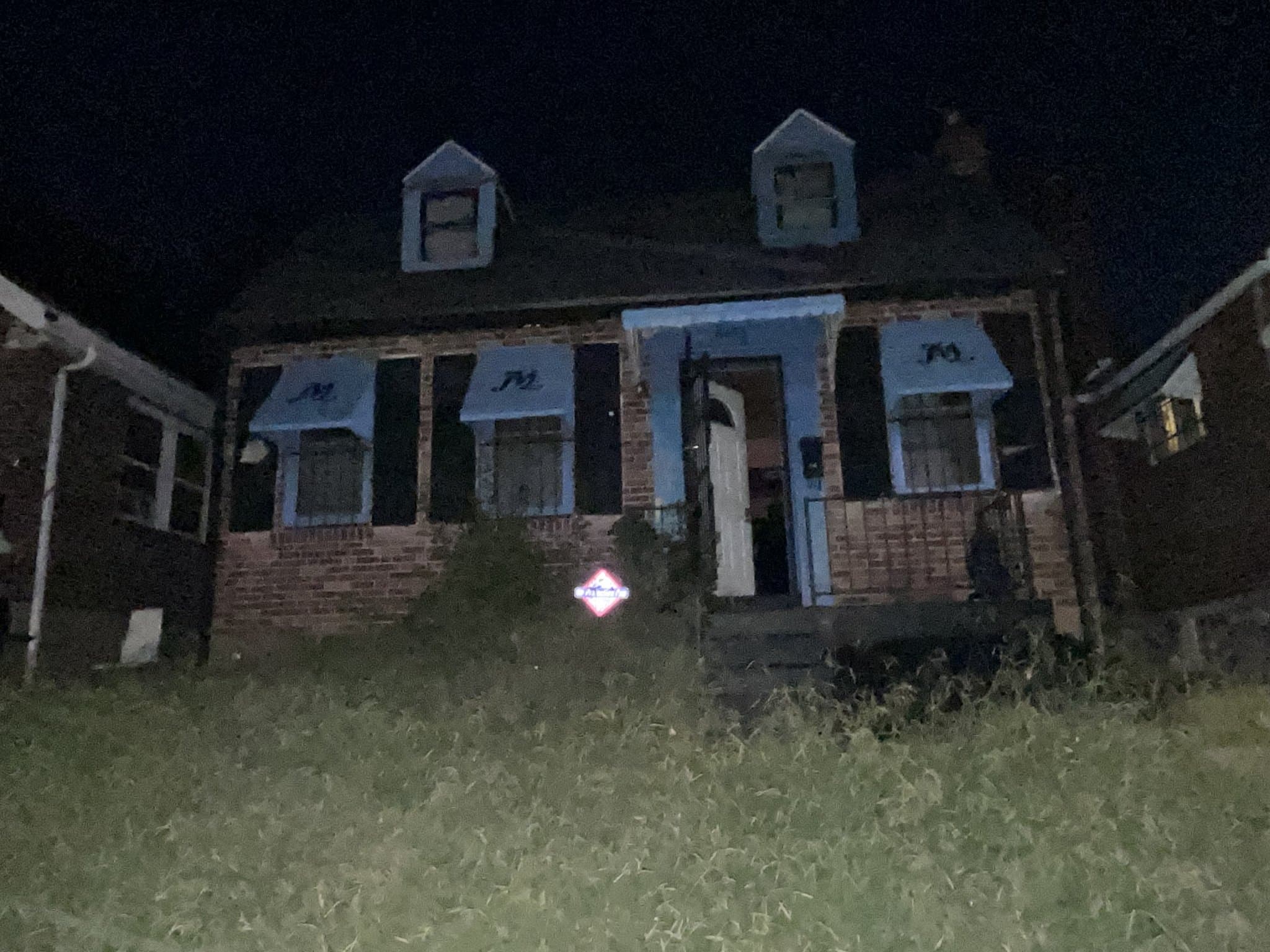 St. Louis House: 6153 Laura Ave.