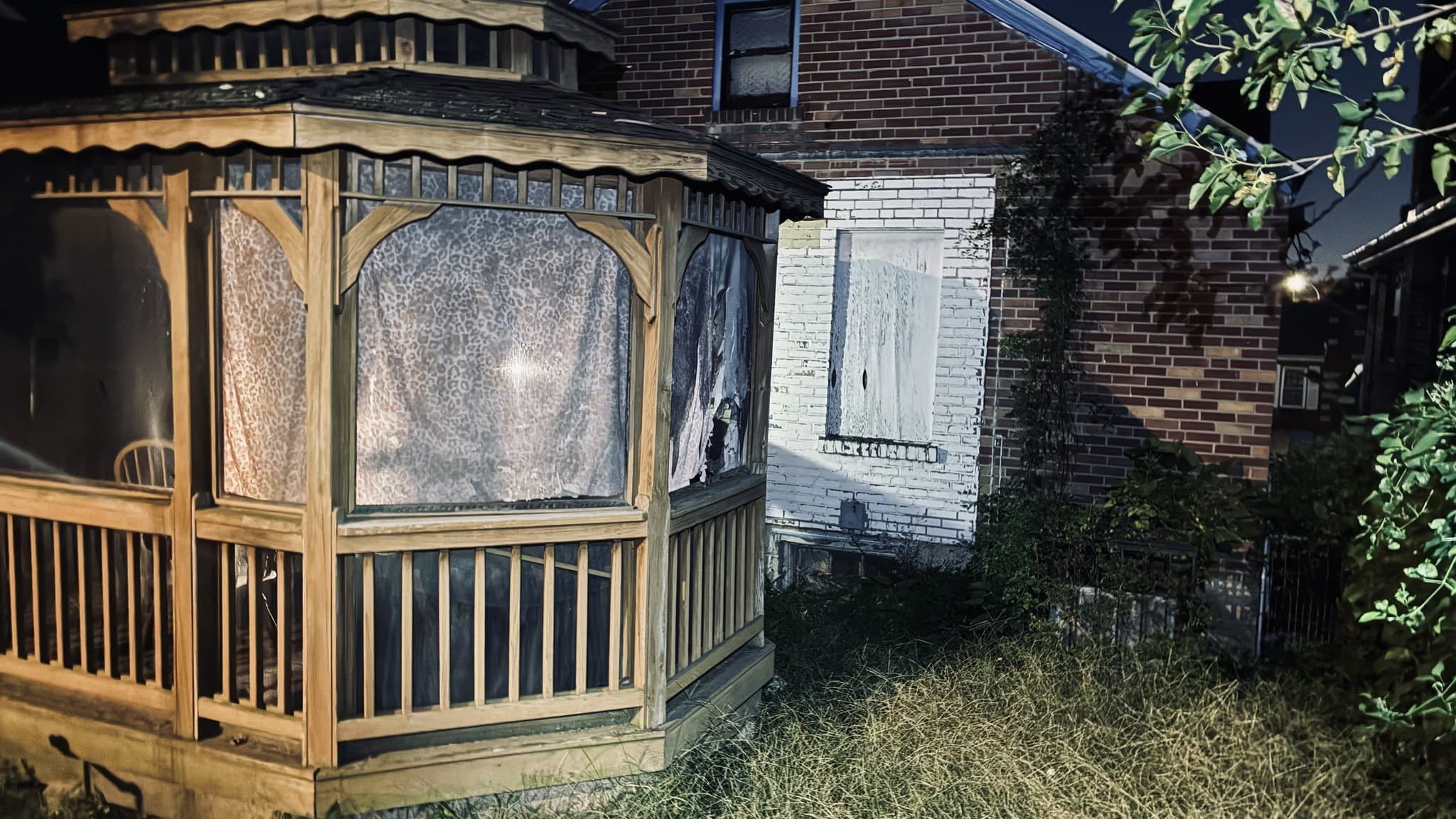 St. Louis House: 6153 Laura Ave.