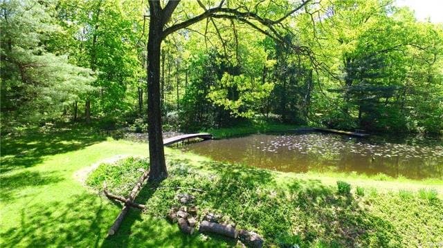 Hellertown House: 2420 Applebutter Rd