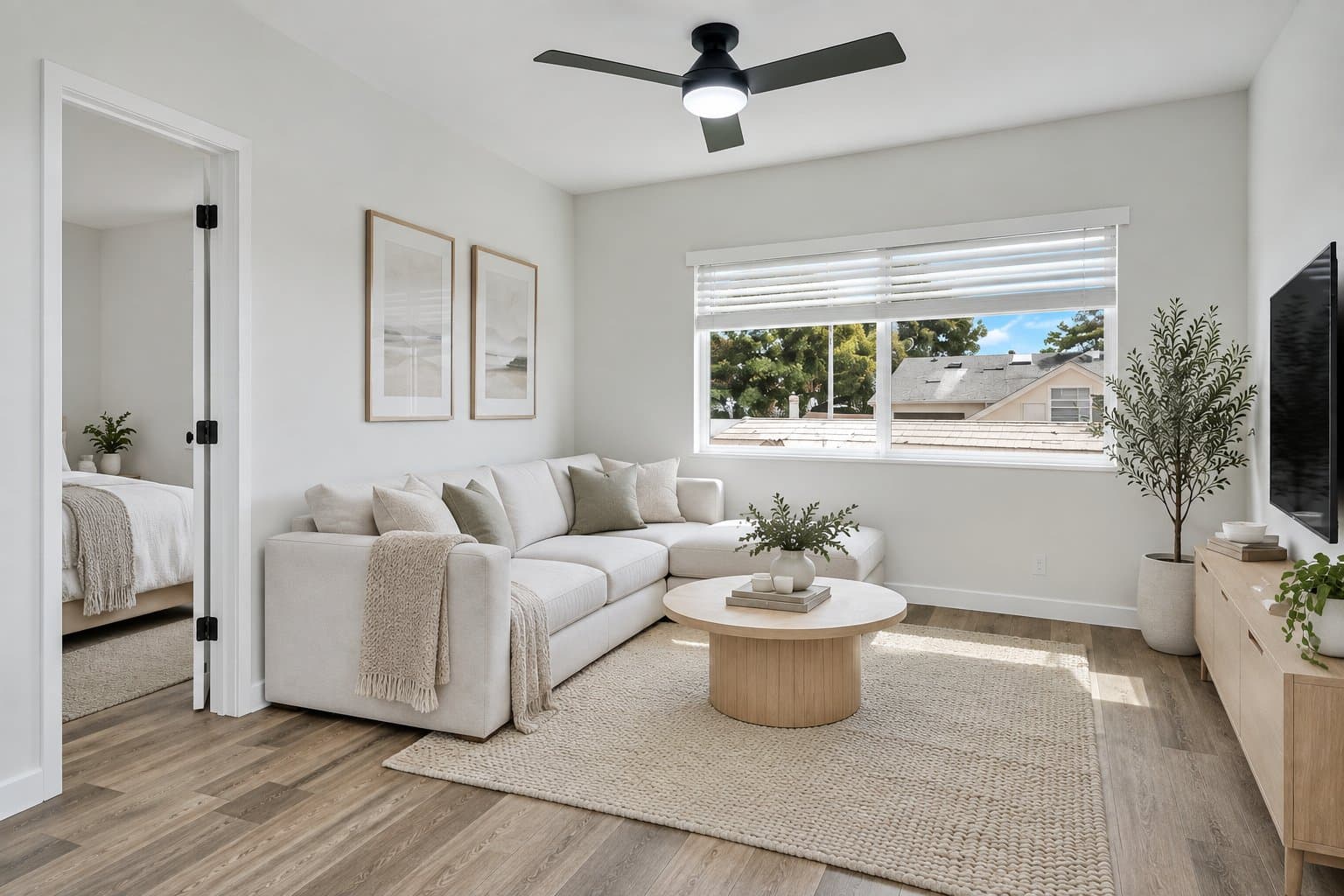 San Diego Apartment: 4142 44th street