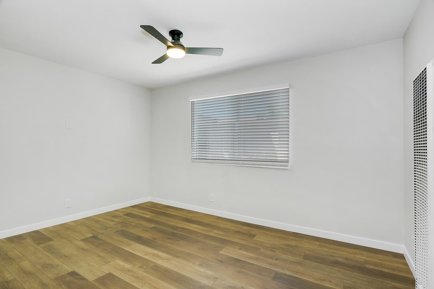 San Diego Apartment: 4142 44th street