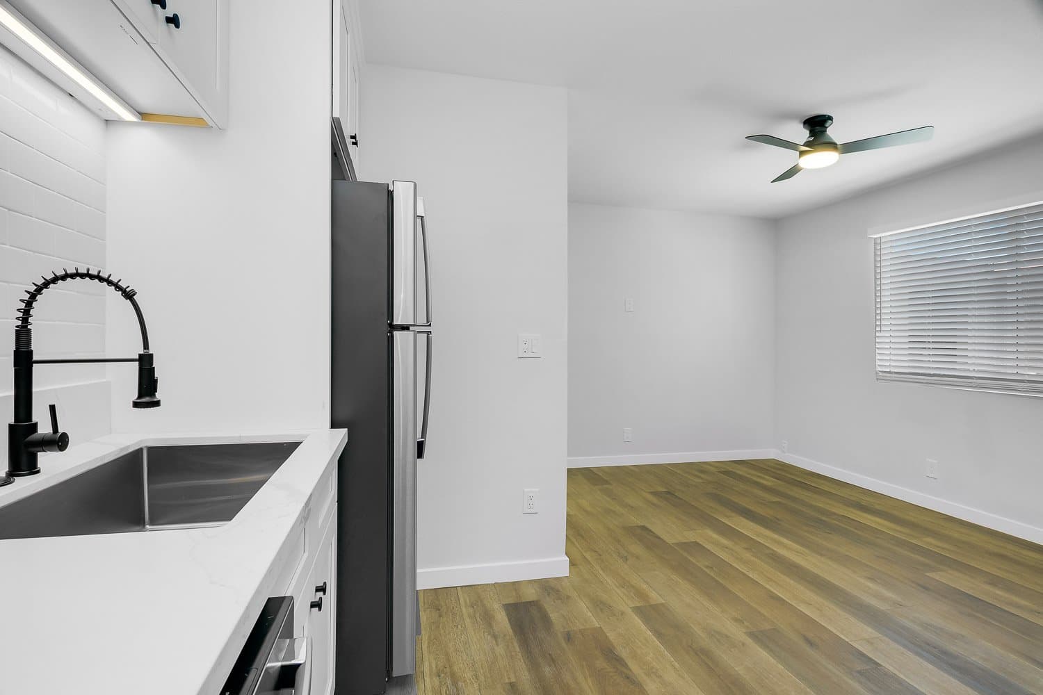 San Diego Apartment: 4142 44th street