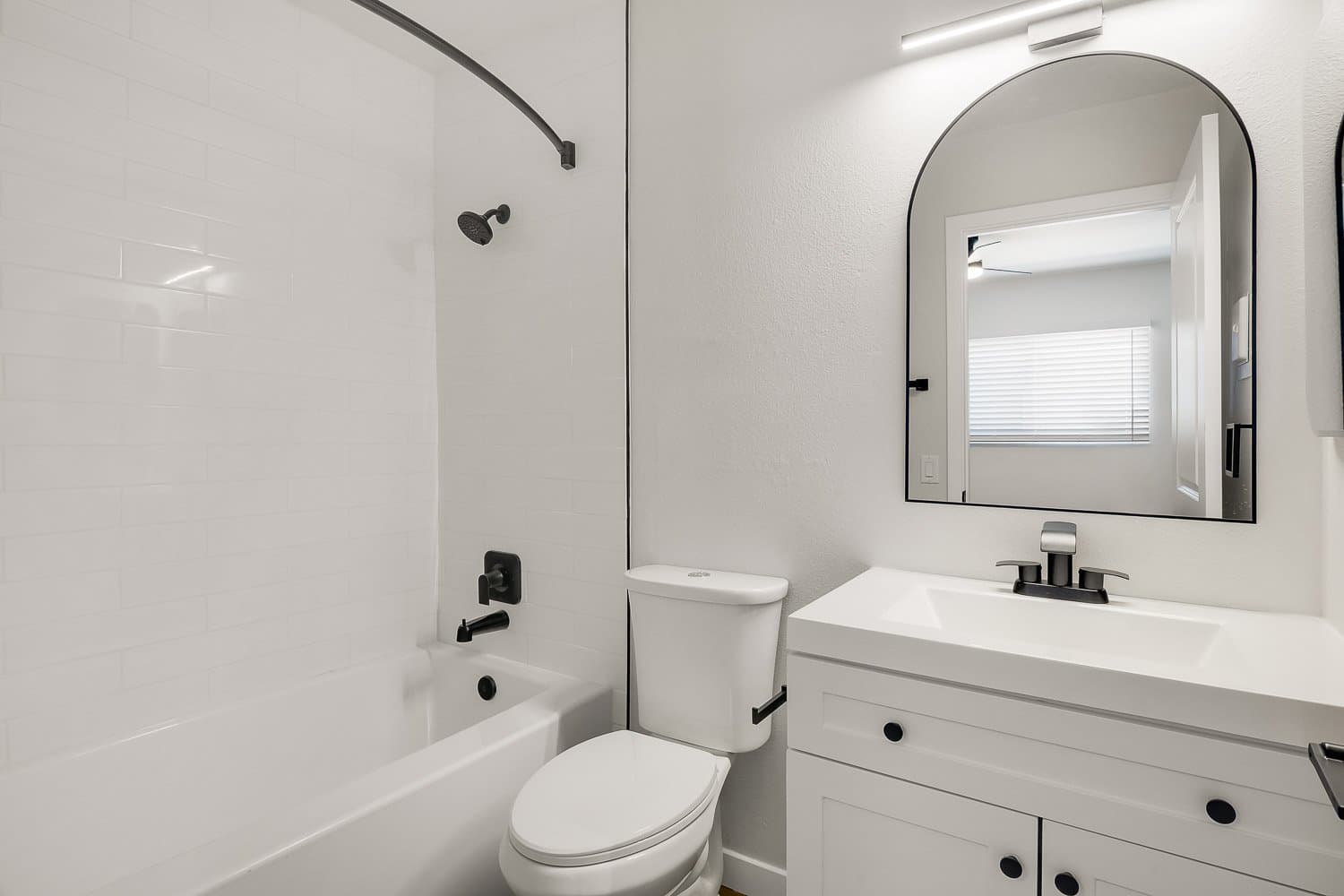 San Diego Apartment: 4142 44th street