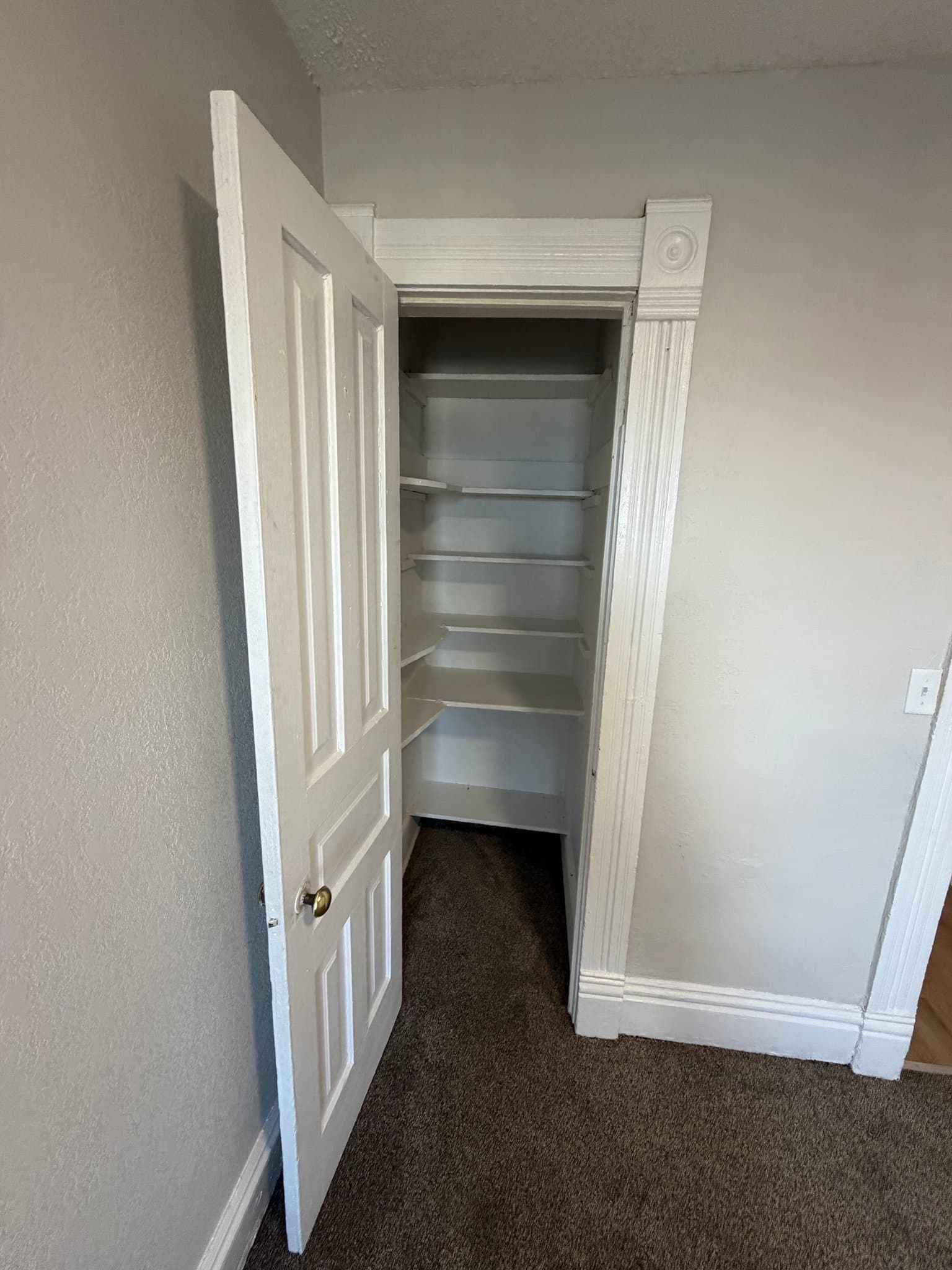 Duluth Other: 122 East 3rd Street
