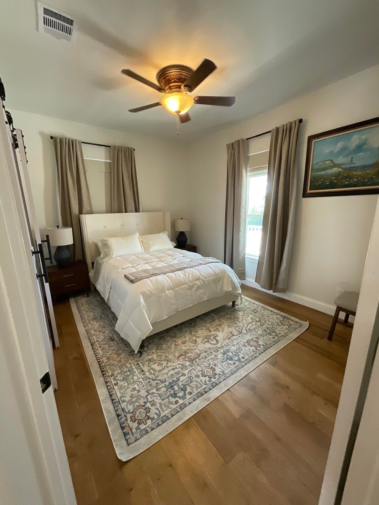 San Antonio House: 915 S Gevers St
