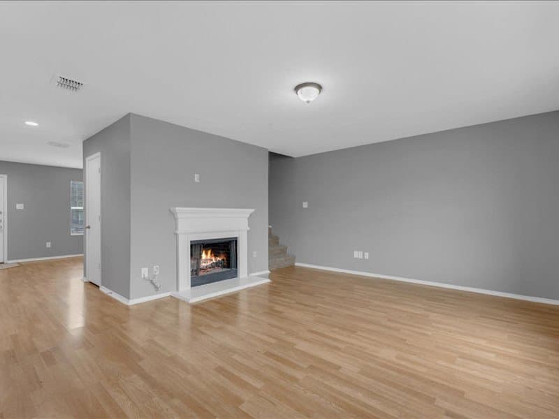 Princeton House: 1106 Caroline Dr