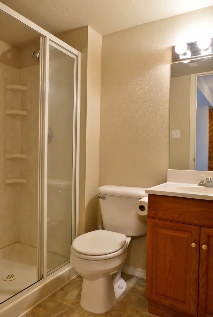 Fountain House: 517 Autumn Pl