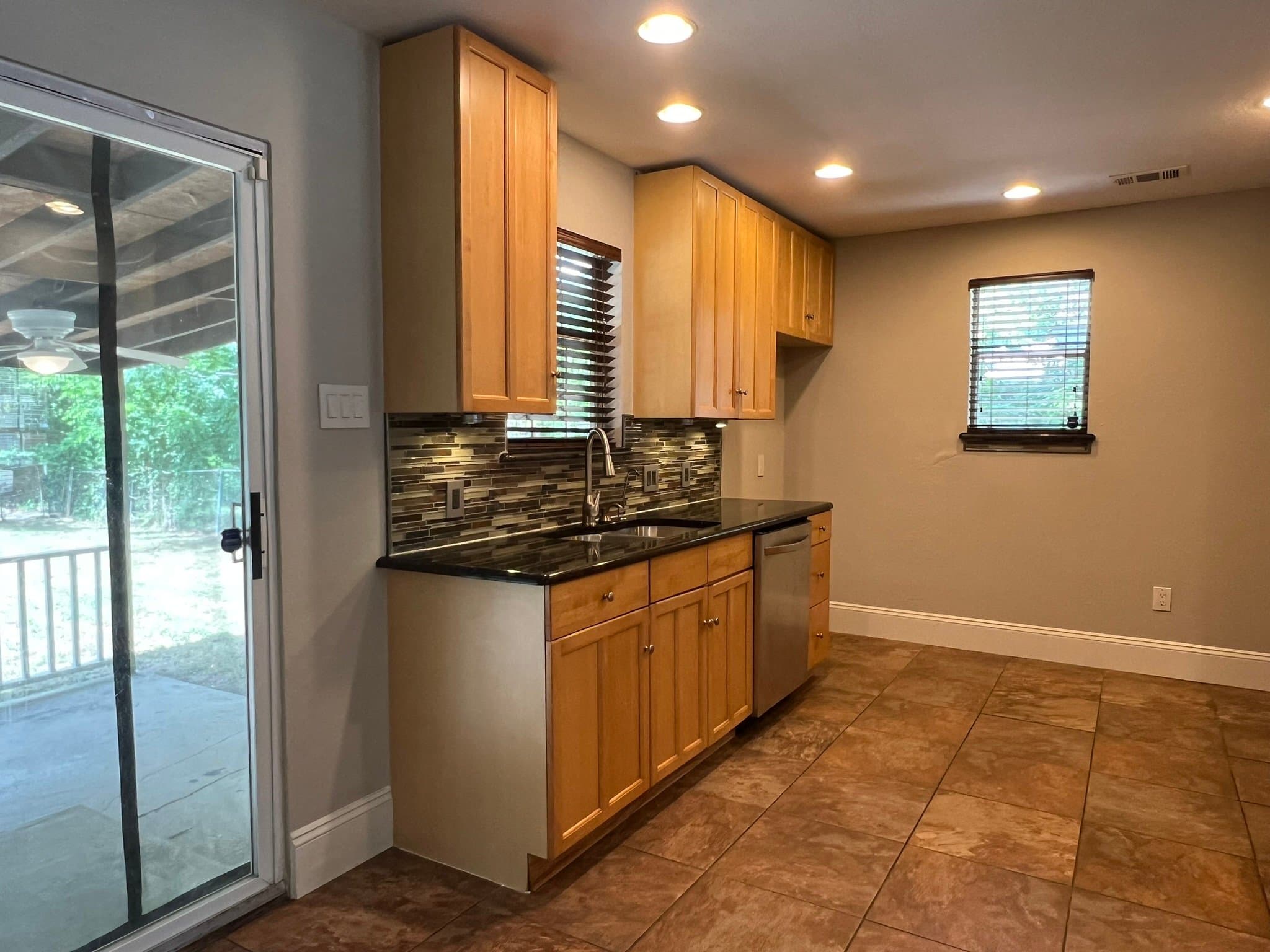 Dallas House: 1313 Casa Vale Dr