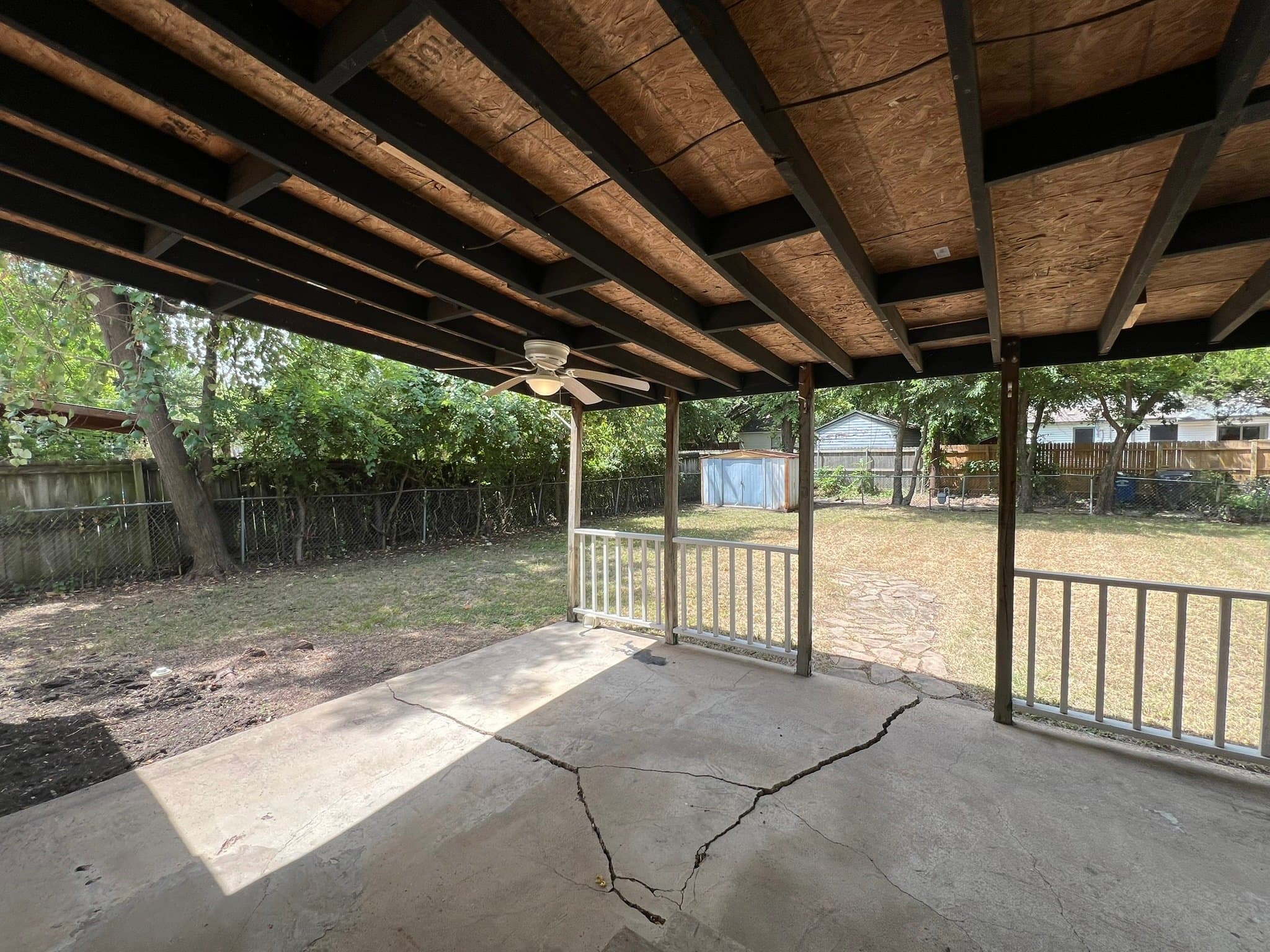 Dallas House: 1313 Casa Vale Dr