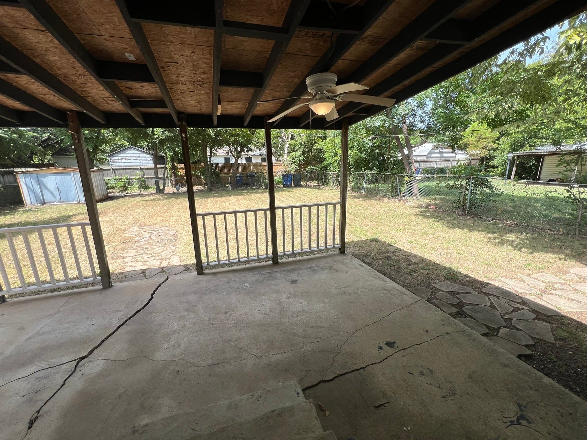 Dallas House: 1313 Casa Vale Dr