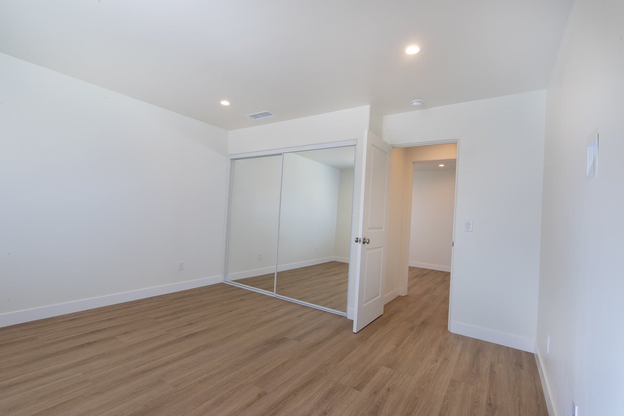 San Diego House: 4717 Mount Alifan