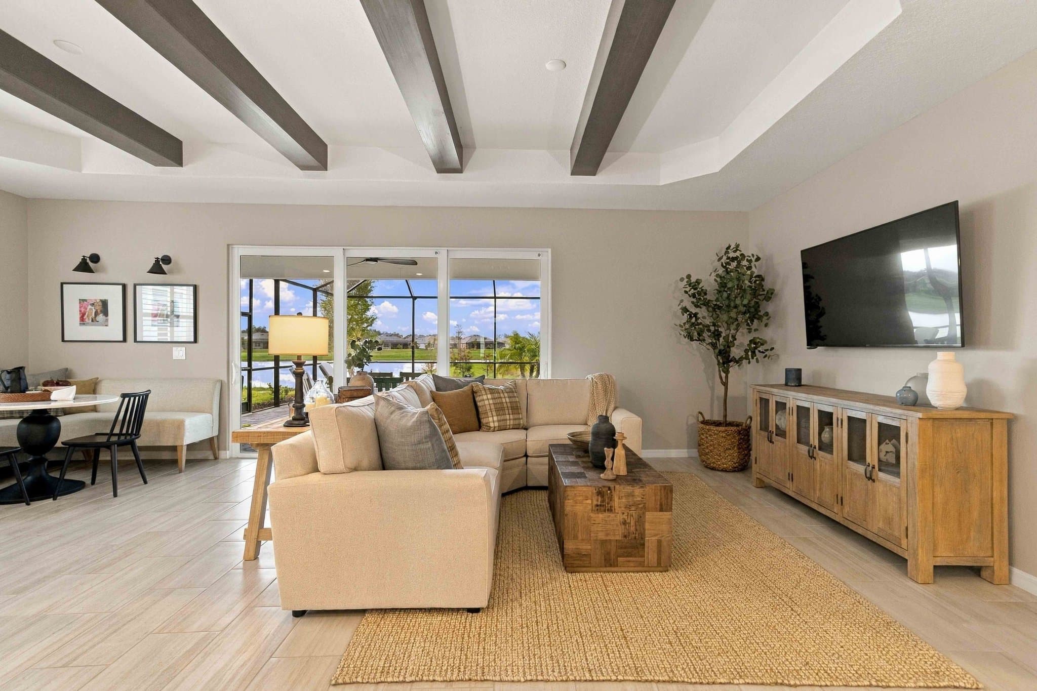 Bradenton House: 19104 Cherrystone Way