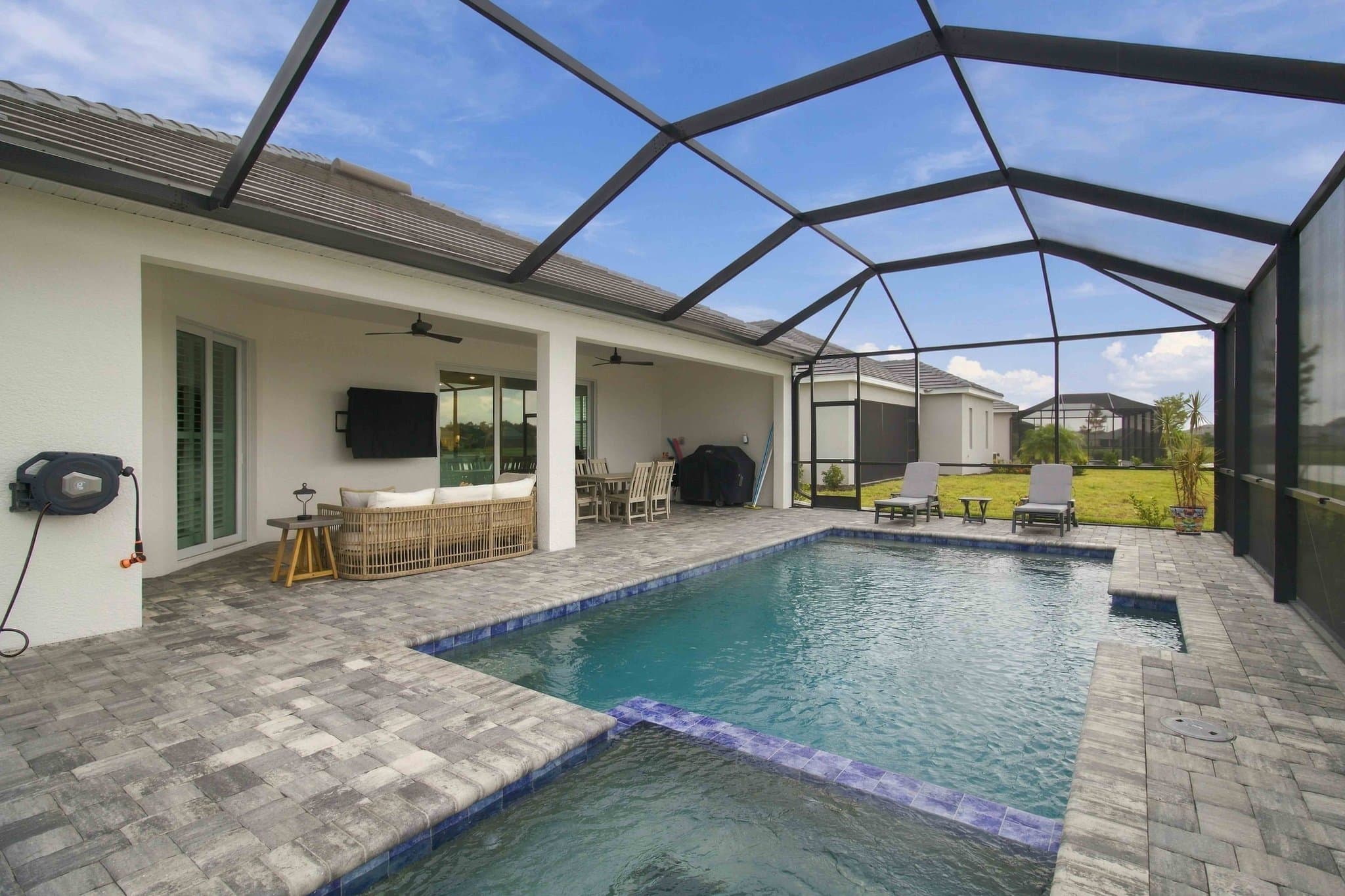 Bradenton House: 19104 Cherrystone Way
